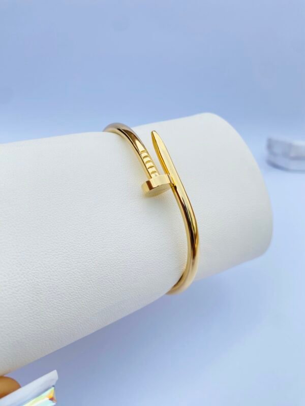 Nail Bangle