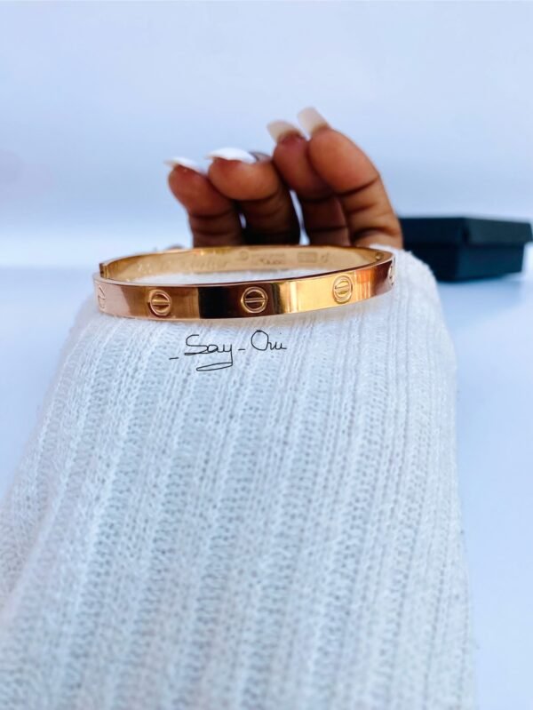 Round Bangle Rose gold